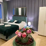 Hedone Luxury 3 Apartments With Free Parking