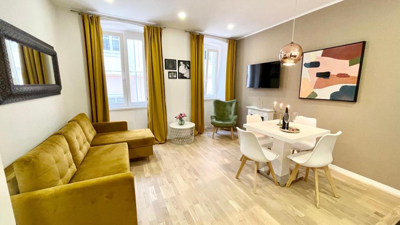 Apartma Hedone Luxury 3 With Free Parking Pula